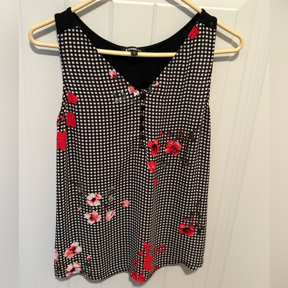 Express Black and White Patterned Blouse